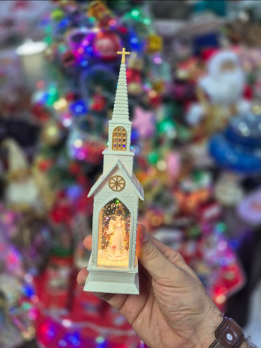 دکوری چراغدار طرح کلیسا